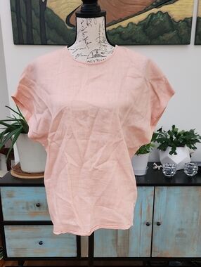 Vintage - CAROLE LITTLE 100% Linen Short Sleeve Top